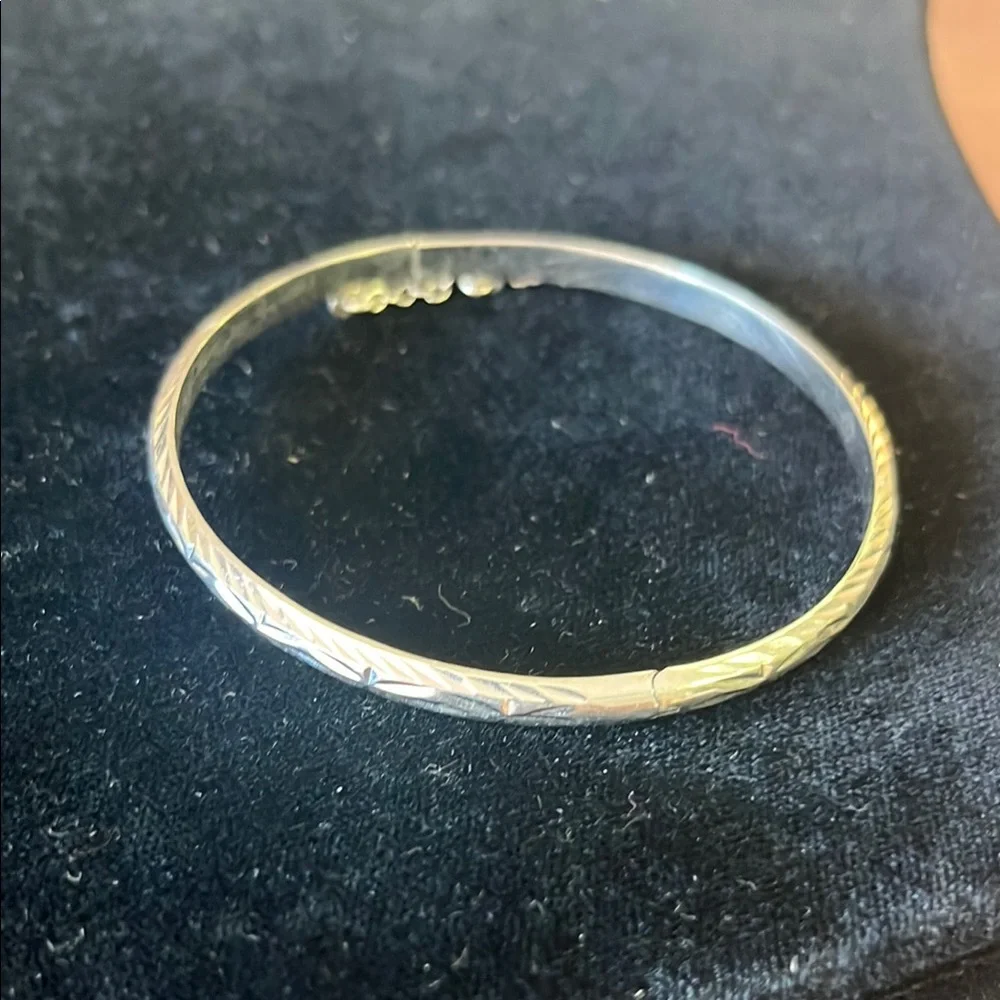 Elegant Sterling Silver Bangle Bracelet Secure Clasp - Picture 2 of 6